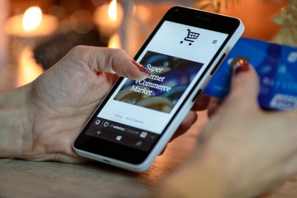 
Конкурент LeBoutique и OLX: грузинская компания запустила в Украине маркетплейс-соцсеть
