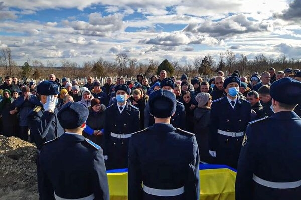 Нацгвардейца из Одесской области, которого расстрелял Рябчук, похоронили