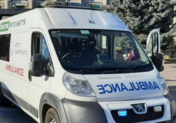 В Одессе благодаря пластику купили реанимобиль для Бахмутского направления