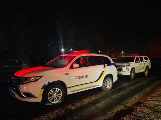 Вбивство школяра на Прикарпатті: поліція затримала вчителя, на уроці якого сталася трагедія (фото)