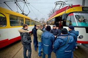 В Одессе отремонтировали еще один трамвайный вагон