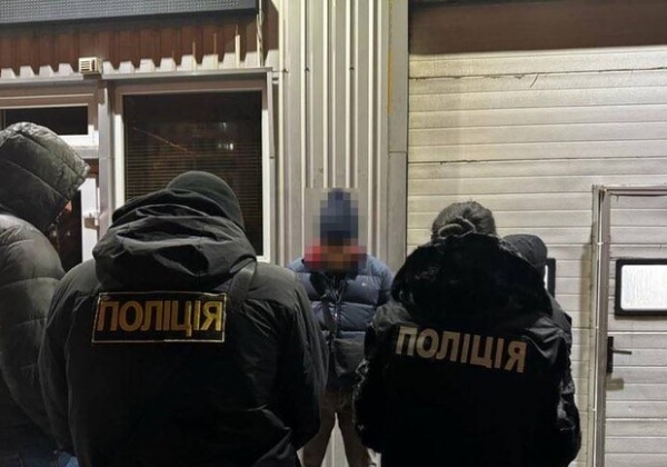 В Одессе женщина "устроилась" в прокуратуру за 35 000 долларов