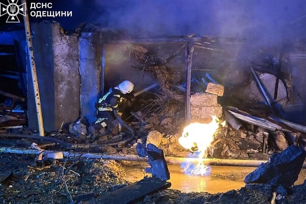 Повреждения домов и травмированный ребенок: последствия ночной атаки БпЛА по Одесской области