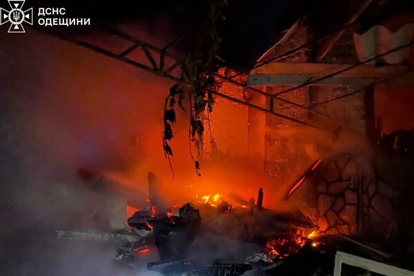 Повреждения домов и травмированный ребенок: последствия ночной атаки БпЛА по Одесской области