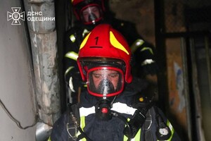 В Приморском районе Одессы горела квартира: пострадал мужчина