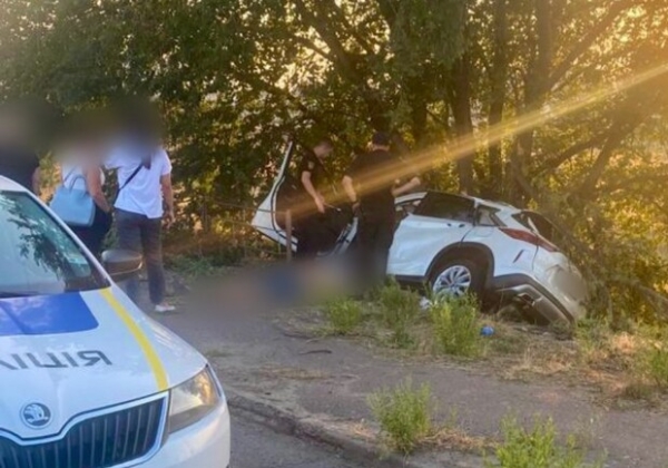 В Одесском районе автомобиль съехал в кювет: есть погибший