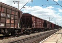 В Одессе на железной дороге ударило током мужчину: пострадавший в тяжелом состоянии
