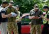 В Украине могут обязать работников ТЦК носить нагрудные жетоны: что предусматривает законопроект