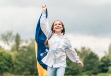 В ЕС обсуждают новые правила для украинцев после завершения временной защиты в 2027 году